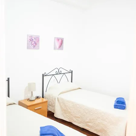 Amolan Vv Airport Appartement